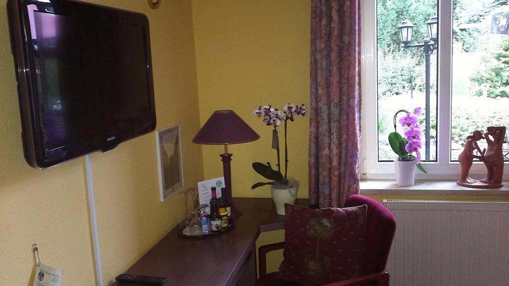 Hotel Vinum Niederwurschnitz Oda fotoğraf